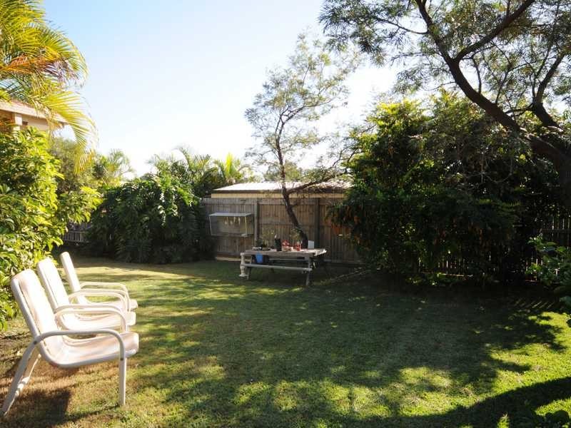 11 Kensington Street, Robina QLD 4226