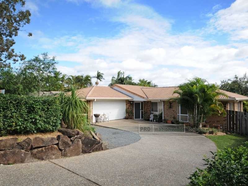 11 Kensington Street, Robina QLD 4226