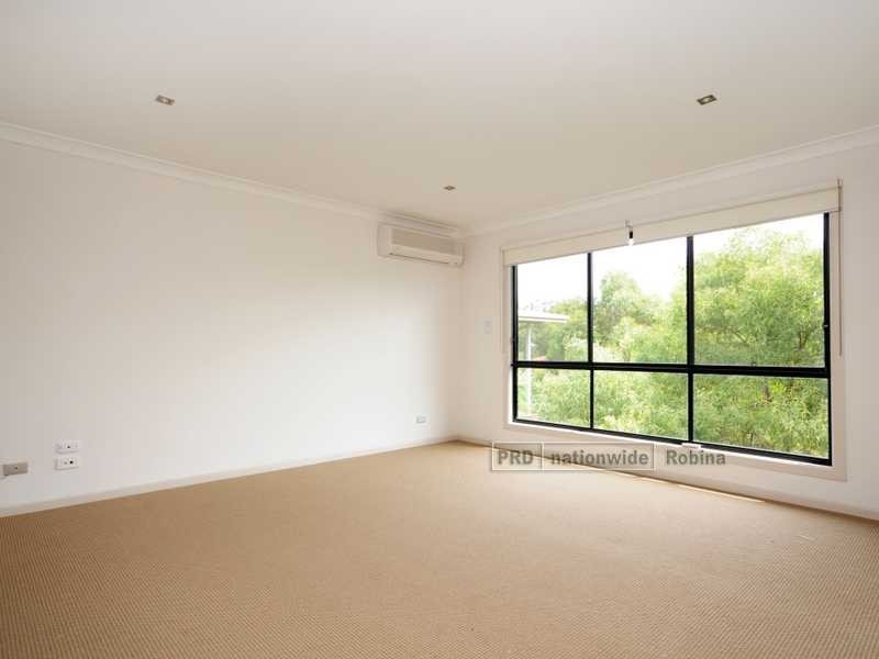 4 Lyra Court, Robina QLD 4226