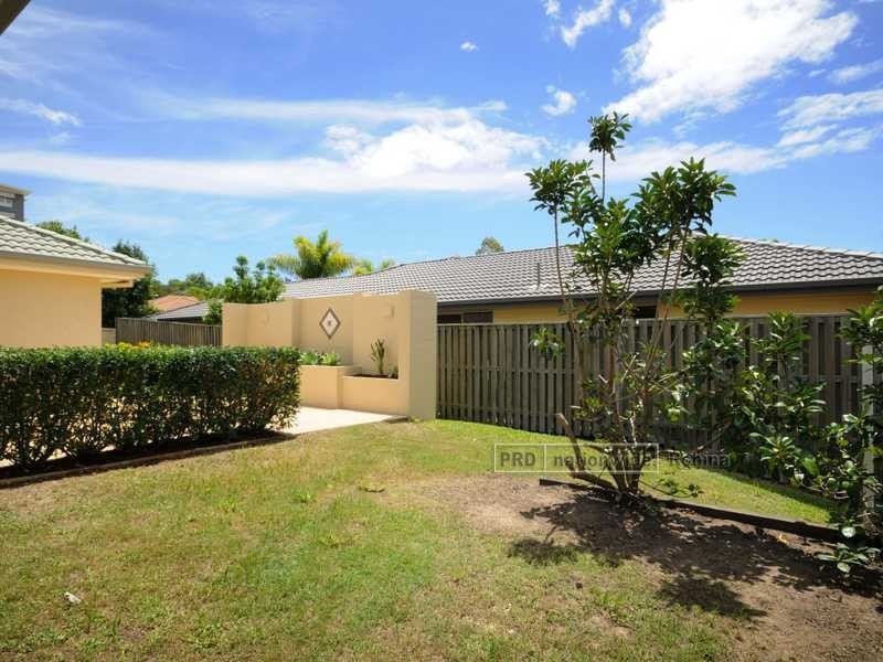 8 Mountain Ash Circuit, Robina QLD 4226
