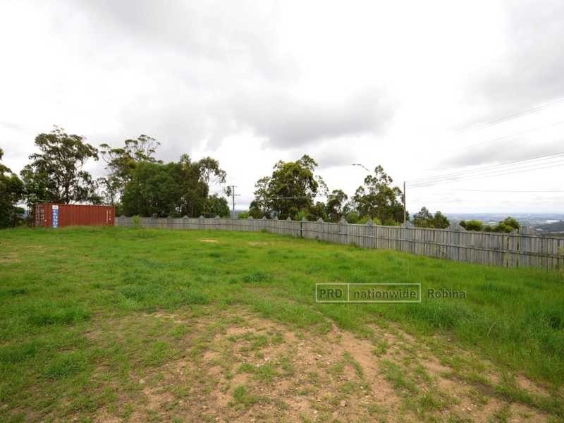 1 Chesterfield Drive, Bonogin QLD 4213