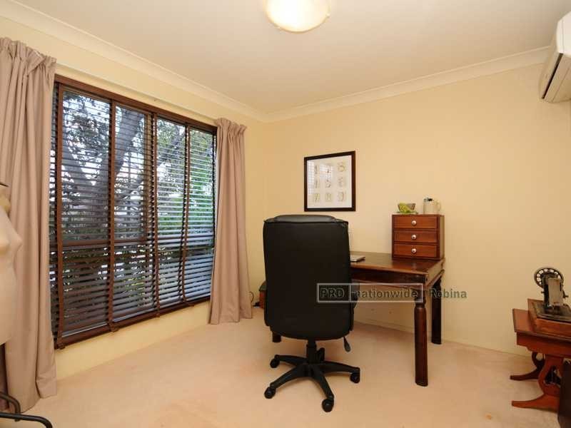 6 Concord Circuit, Robina QLD 4226