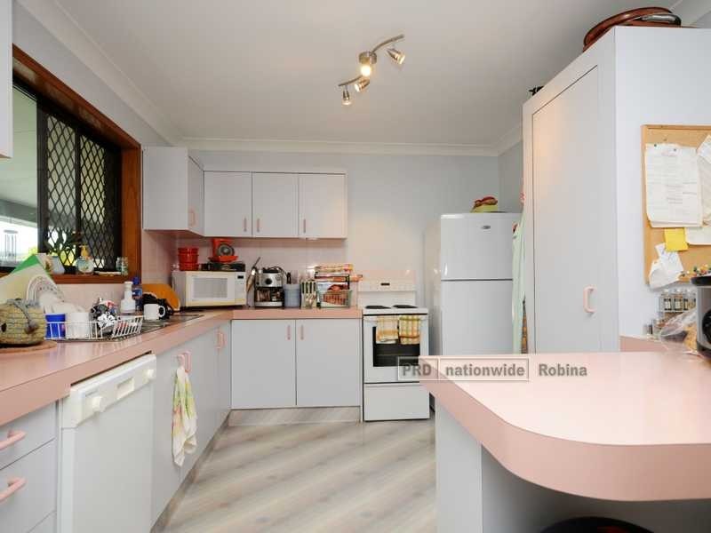 10 Hoffschildt Drive, Currumbin Waters QLD 4223