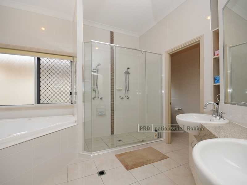 28 Cordyline Drive, Reedy Creek QLD 4227