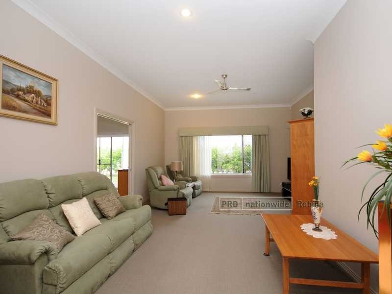 28 Cordyline Drive, Reedy Creek QLD 4227