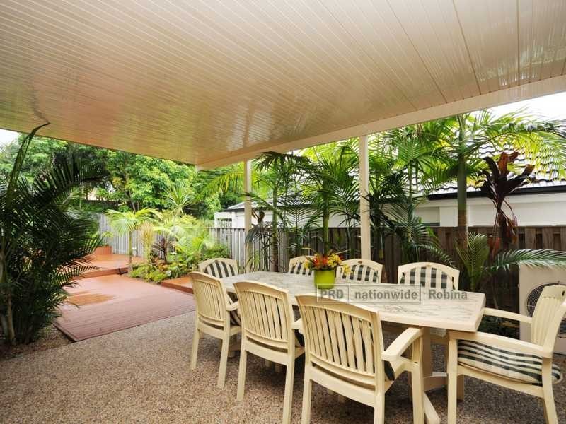 5 Torrey Place, Robina QLD 4226