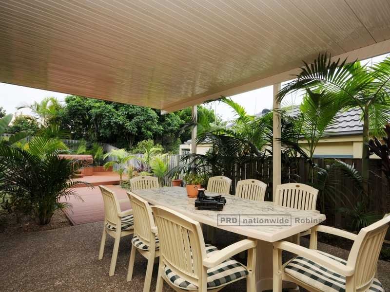 5 Torrey Place, Robina QLD 4226