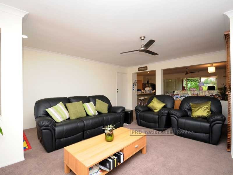 5 Torrey Place, Robina QLD 4226
