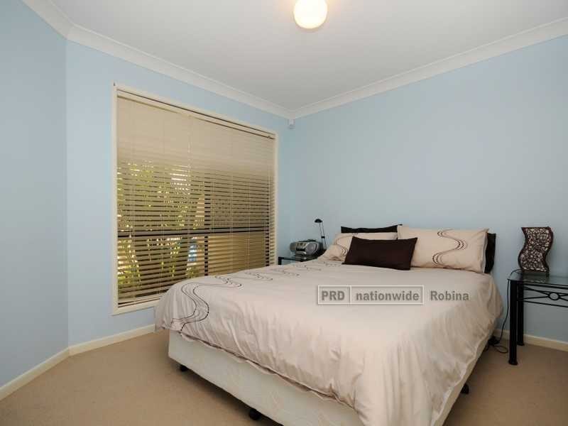 54 Inwood Circuit, Merrimac QLD 4226