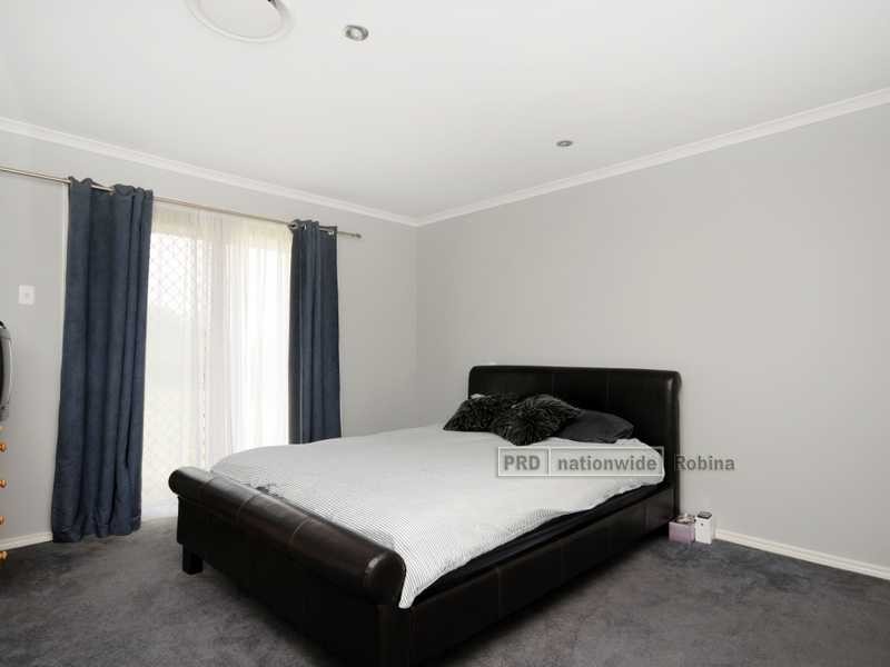 13 Whitely Cicuit, Maudsland QLD 4210
