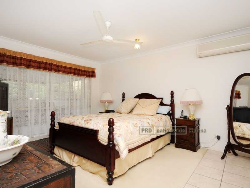 2 Wynnvale Place, Robina QLD 4226