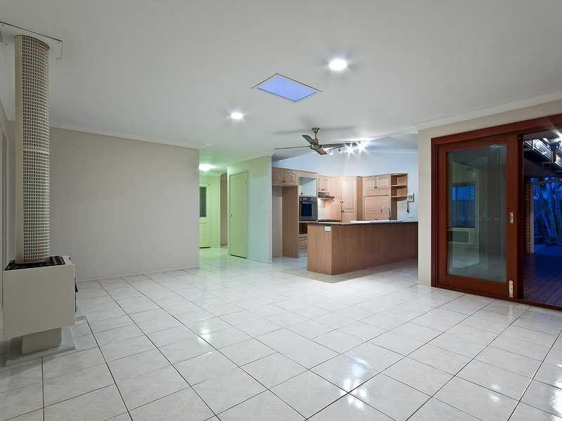 92 Camberwell Circuit, Robina QLD 4226