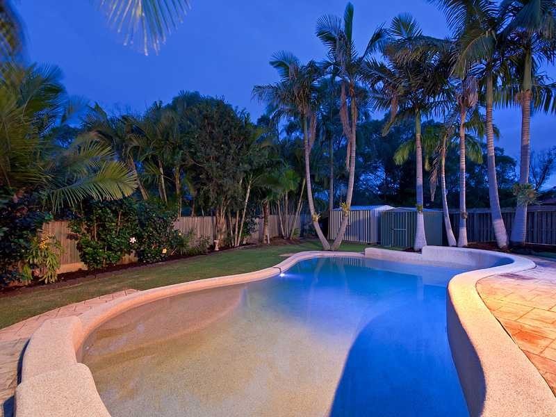 92 Camberwell Circuit, Robina QLD 4226