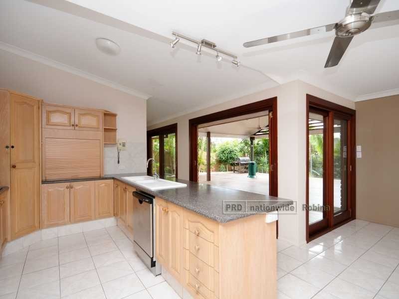 92 Camberwell Circuit, Robina QLD 4226