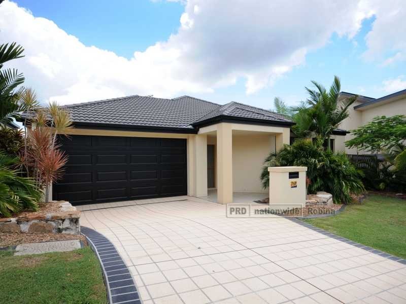 17 Gerona Circuit, Varsity Lakes QLD 4227
