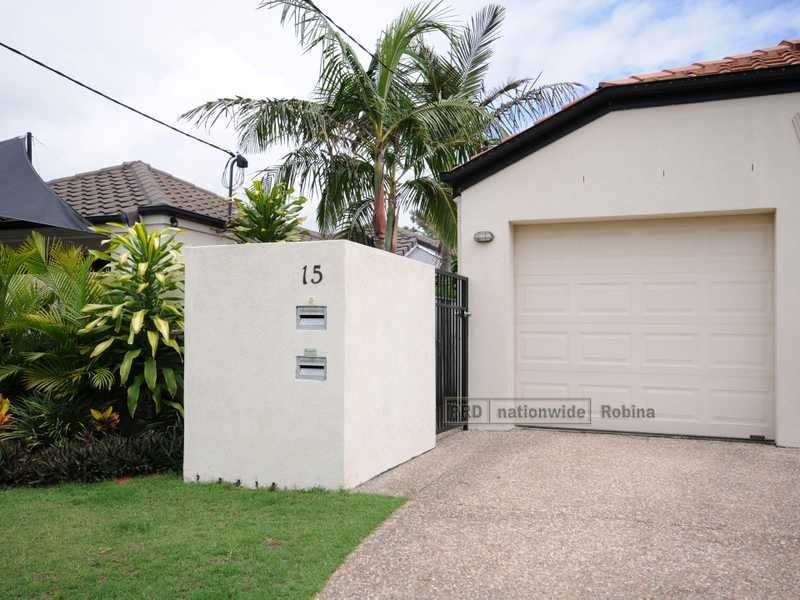 Unit 1/15 Miami Shore Parade, Miami QLD 4220