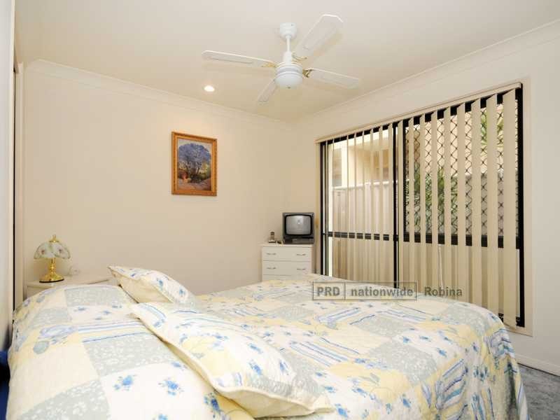 Unit 1/15 Miami Shore Parade, Miami QLD 4220
