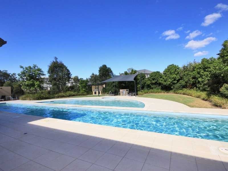 227 Easthill Drive, Robina QLD 4226