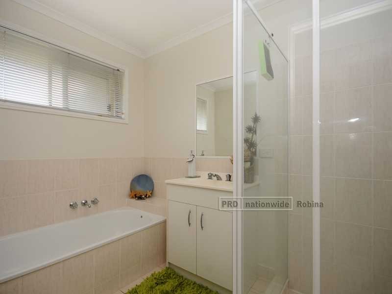 3 Stepney Close, Robina QLD 4226