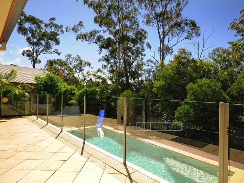 7 Auriga Court, Robina QLD 4226