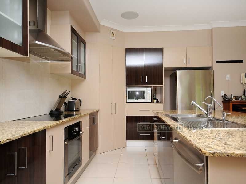 7 Auriga Court, Robina QLD 4226