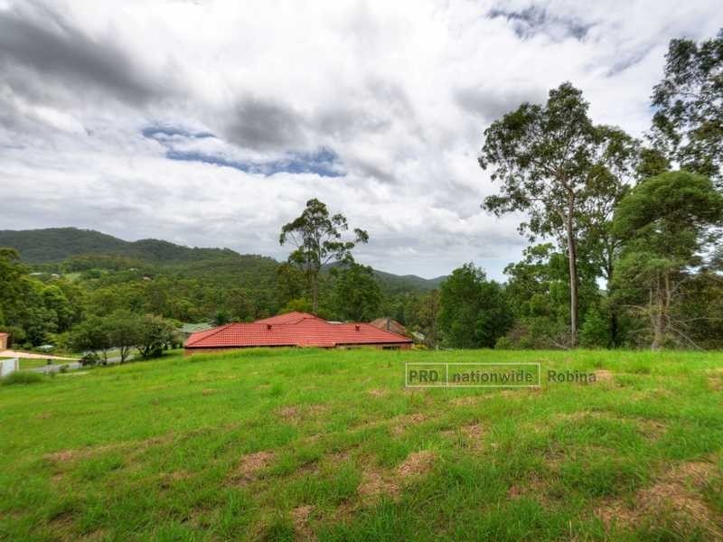 18 Kauri Court, Bonogin QLD 4213