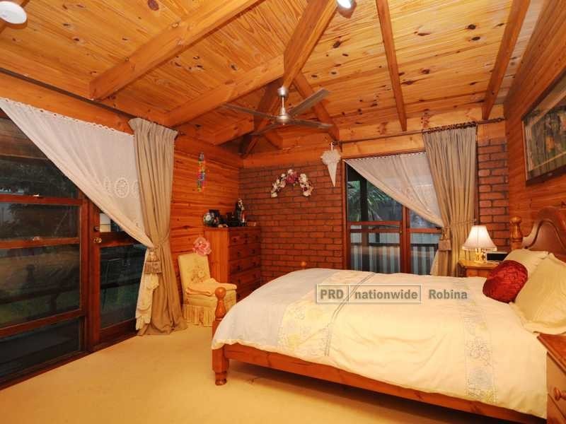 131 Hinkler Drive, Worongary QLD 4213