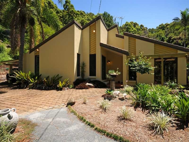 43 Plaza Street, Tallebudgera Valley QLD 4228