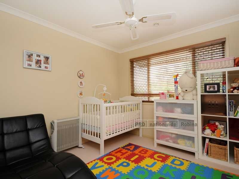 Unit 2/11 Winton Terrace, Varsity Lakes QLD 4227