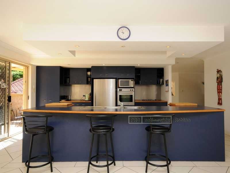 1 Basswood Court, Bonogin QLD 4213