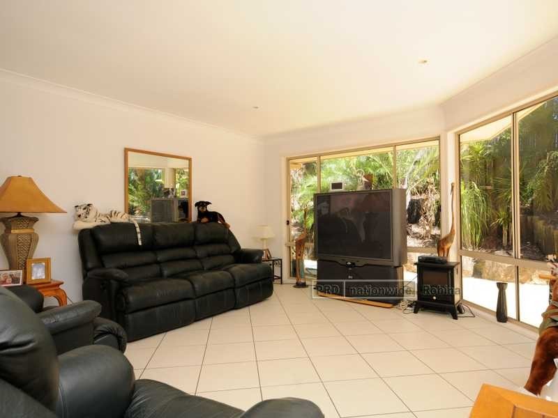 1 Basswood Court, Bonogin QLD 4213