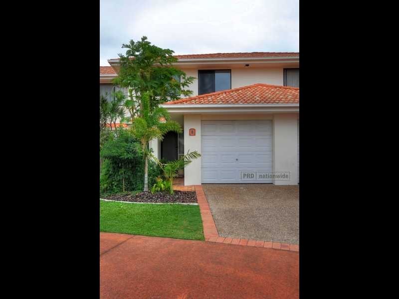 Unit 6/323 Christine Avenue, Varsity Lakes QLD 4227