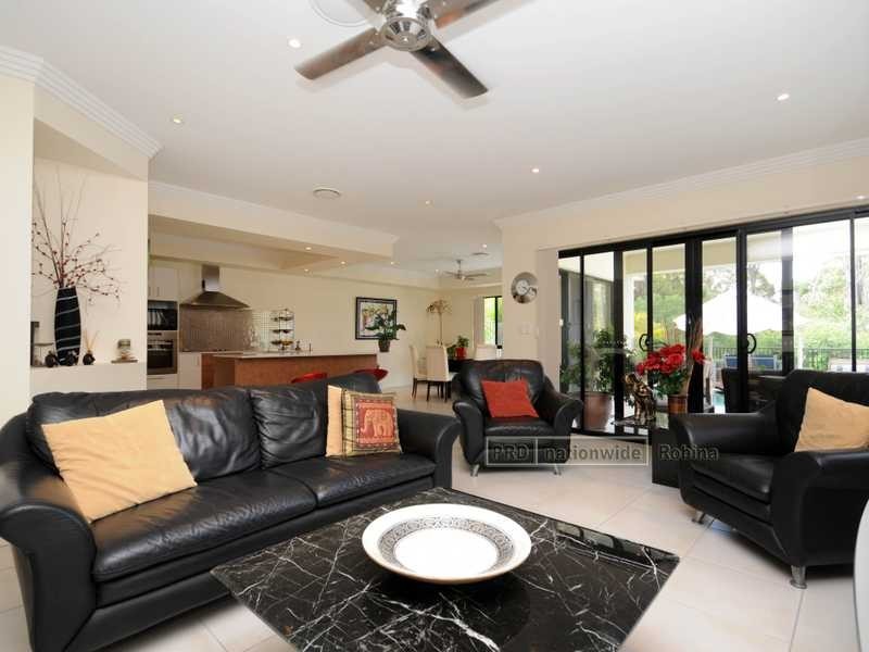 27 Royal Links Drive, Robina QLD 4226