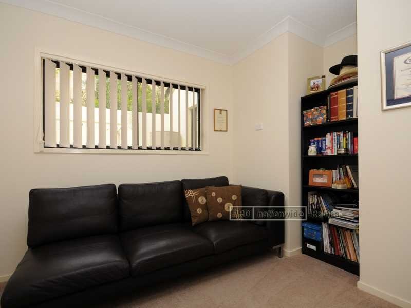 27 Royal Links Drive, Robina QLD 4226