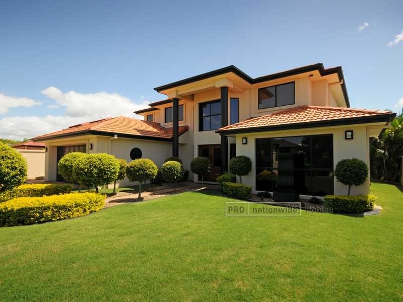 17 Applegum Court, Robina QLD 4226