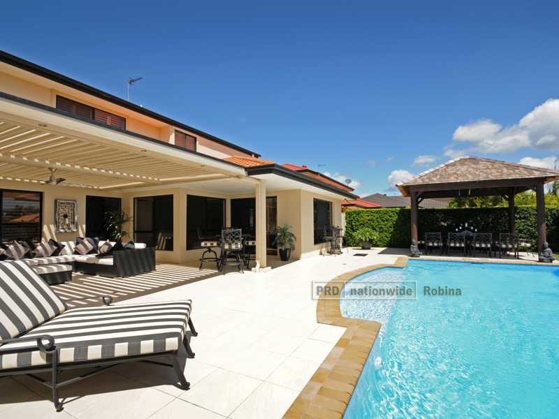 17 Applegum Court, Robina QLD 4226