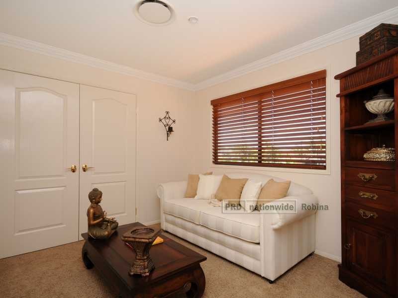 17 Applegum Court, Robina QLD 4226