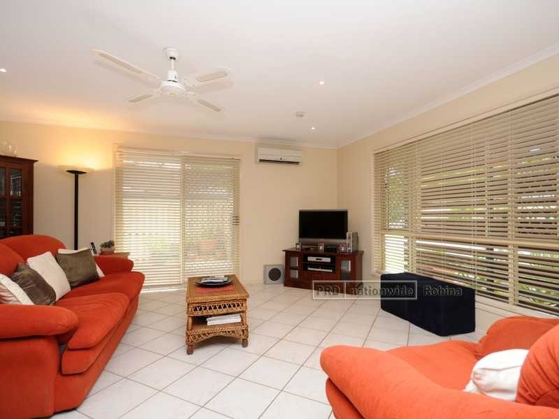 3 Parkside Circuit, Robina QLD 4226
