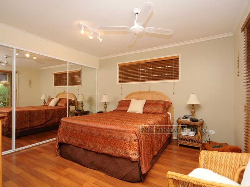 3 Parkside Circuit, Robina QLD 4226