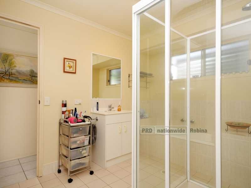 3 Parkside Circuit, Robina QLD 4226