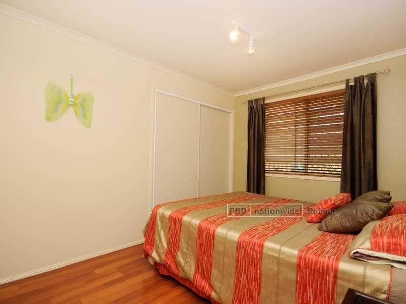 3 Parkside Circuit, Robina QLD 4226