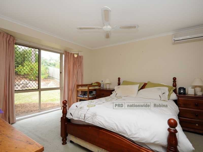 22 Huntingdale Crescent, Robina QLD 4226