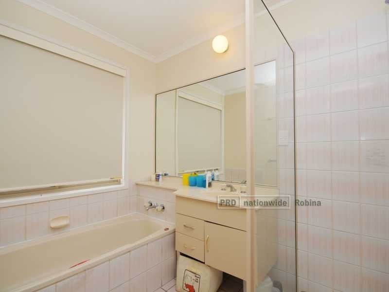 22 Huntingdale Crescent, Robina QLD 4226