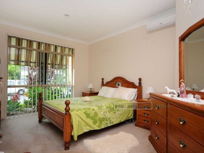 20 Imperia Crescent, Varsity Lakes QLD 4227