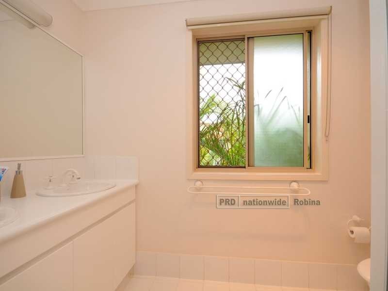 Unit 82/152 Palm Meadows Drive, Carrara QLD 4211
