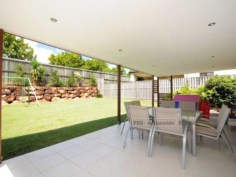 51 Lantau Crescent, Varsity Lakes QLD 4227