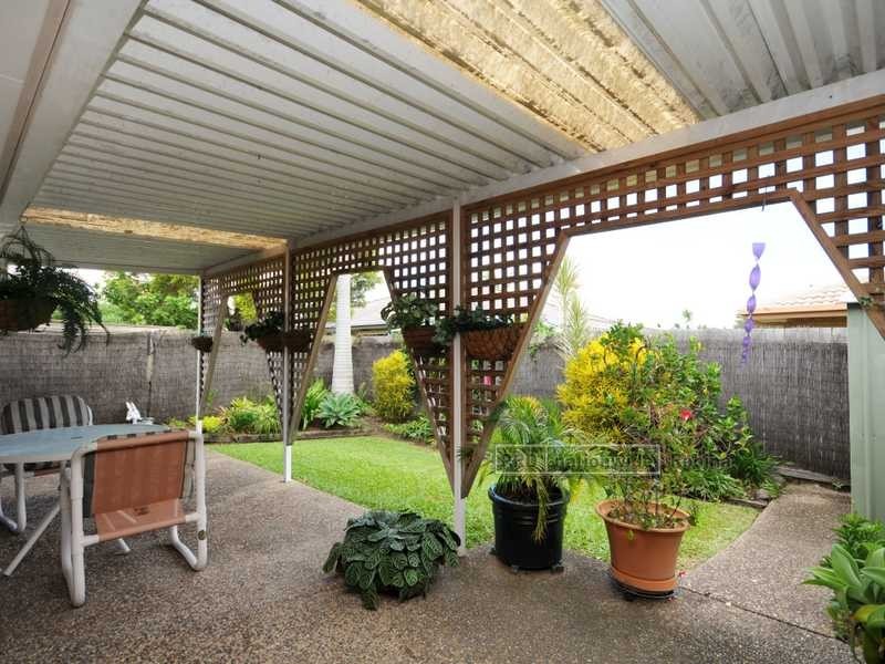 Unit 1/5 Pontoon Place, Varsity Lakes QLD 4227