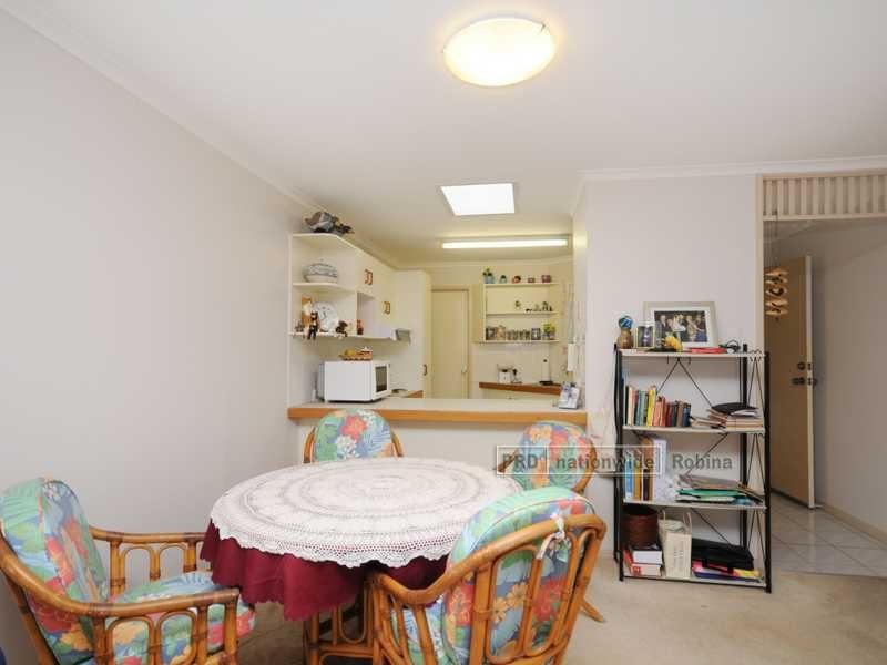 Unit 1/5 Pontoon Place, Varsity Lakes QLD 4227