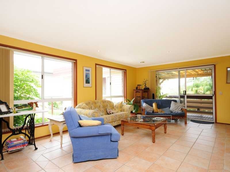 65 Plateau Crescent, Carrara QLD 4211