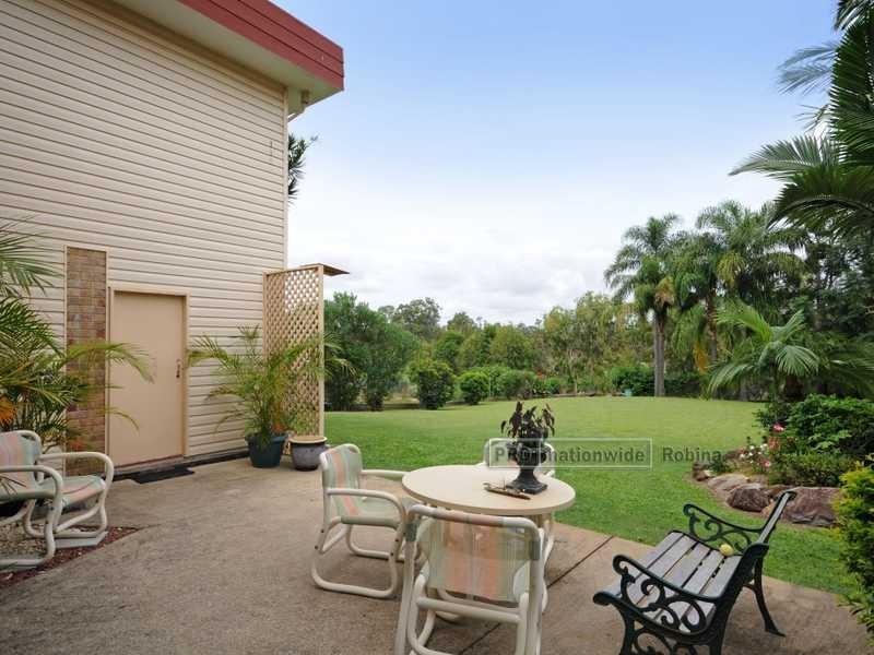 65 Plateau Crescent, Carrara QLD 4211